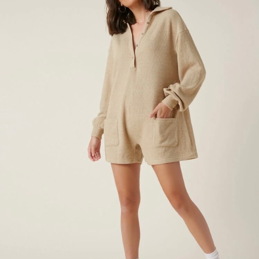 Beige cozy romper